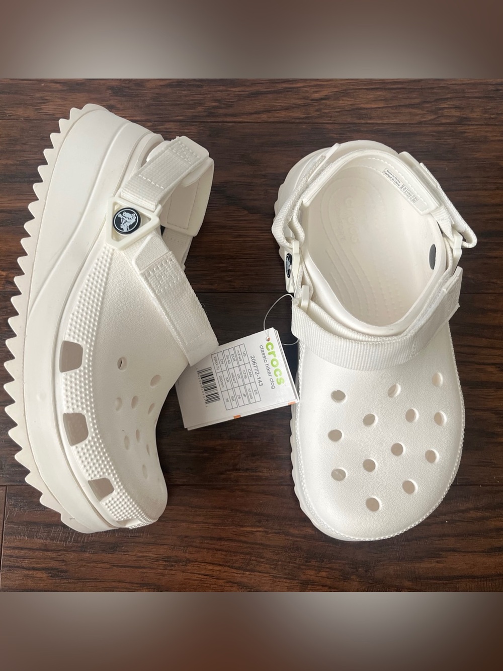 Crocs classic hiker clogs platform NEW white women’s 9